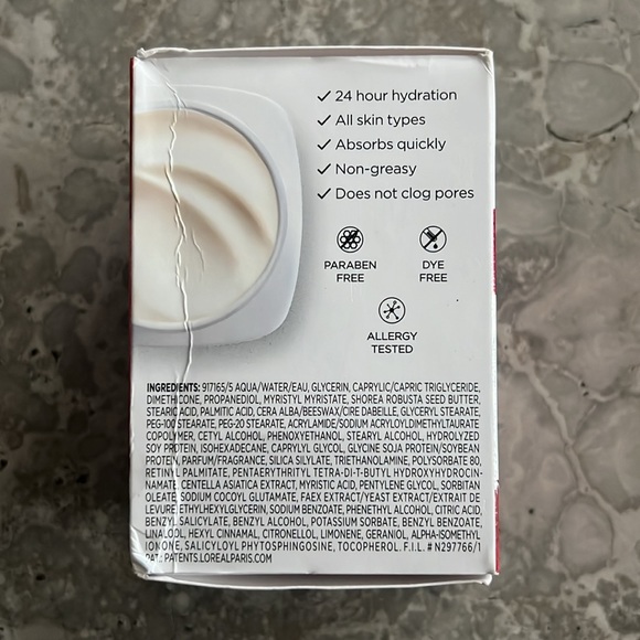 L’Oréal Paris Revitalift Anti-Wrinkle +Firming Moisturizer Pro-Retinol 1.7oz NEW - Picture 6 of 12